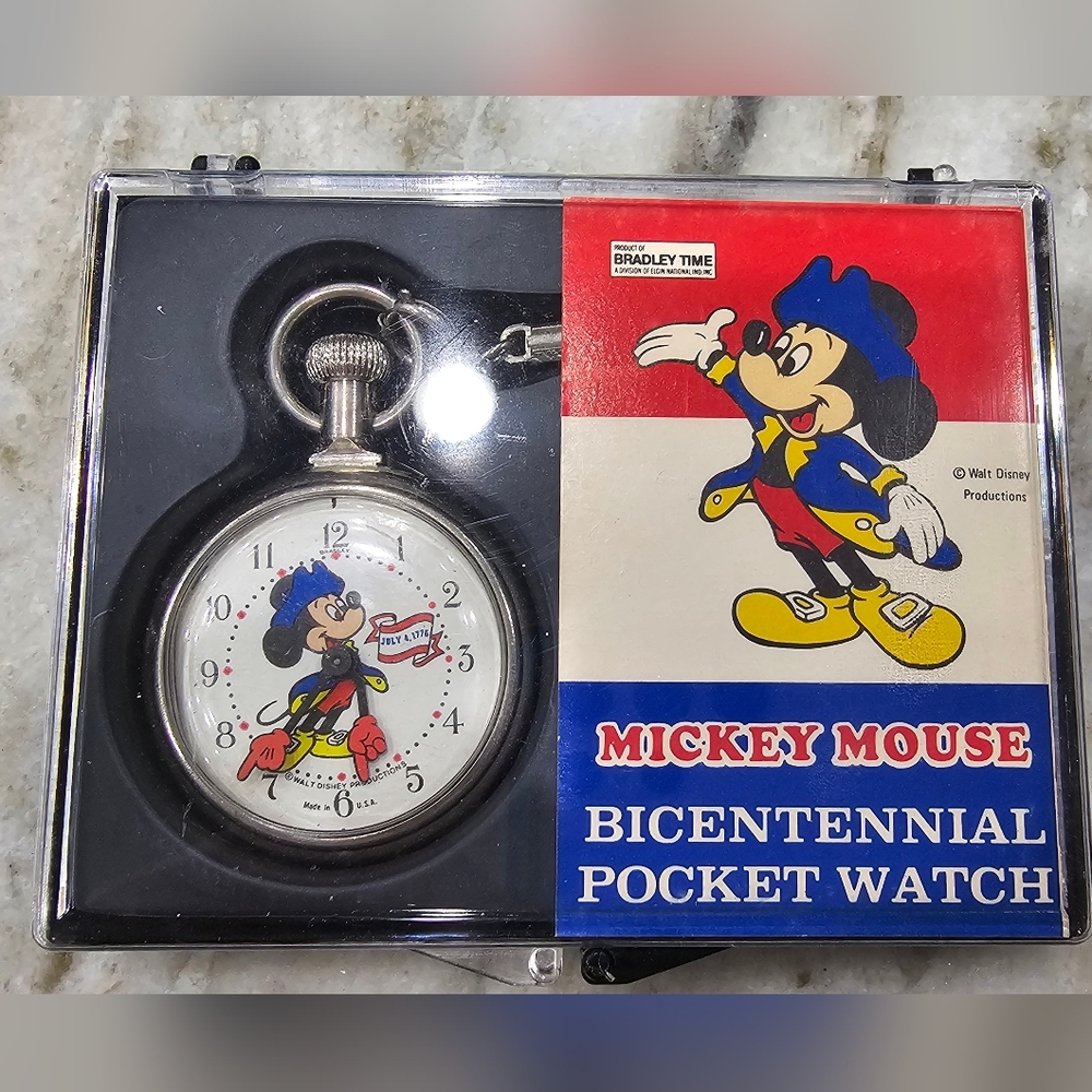 Rare Vintage Bicentennial Mickey Mouse 1976 Pocket Watch